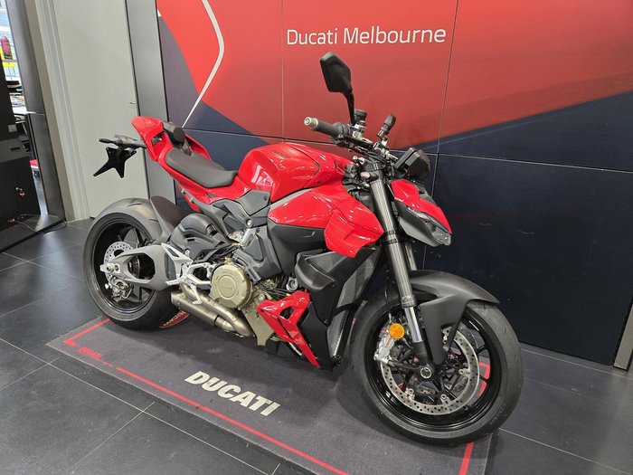2025 Ducati Streetfighter V4