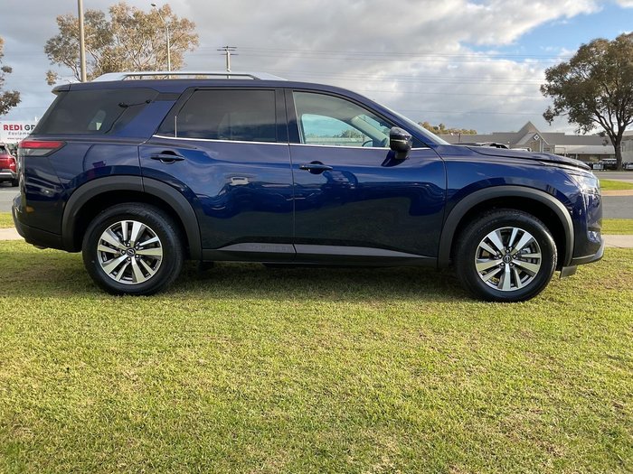 2022 Nissan Pathfinder Ti