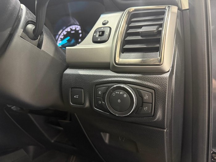 2018 Ford Everest Trend