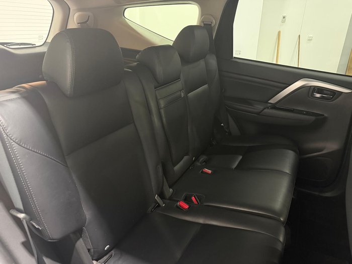 2020 Mitsubishi Pajero Sport GLS