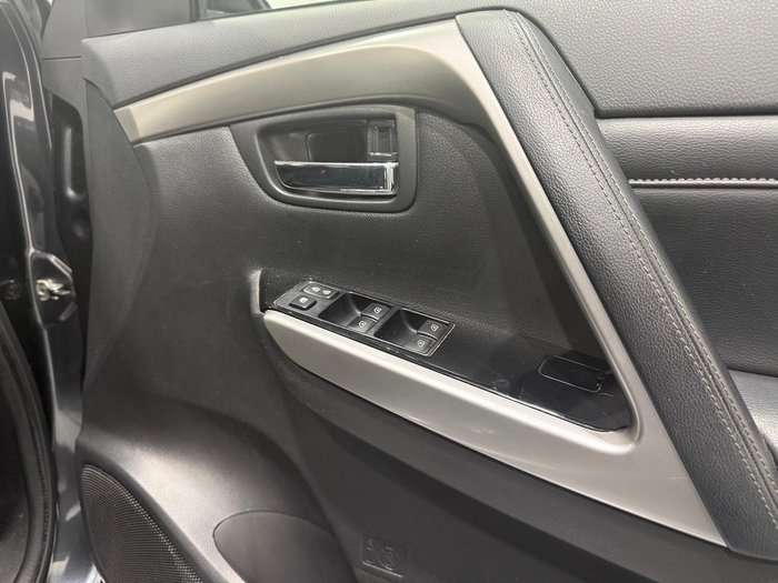 2020 Mitsubishi Pajero Sport GLS