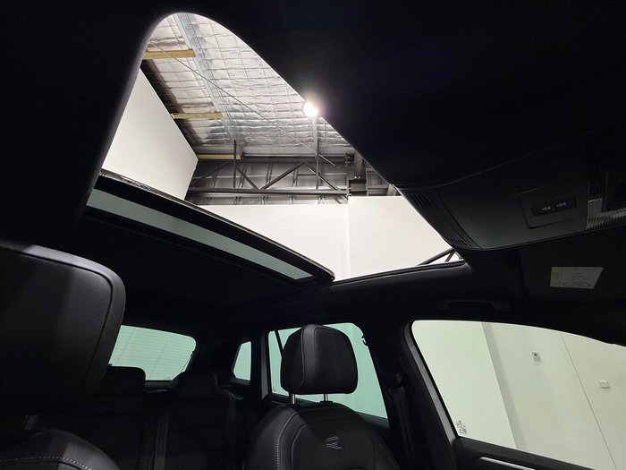 2024 Volkswagen Tiguan 162TSI R-Line