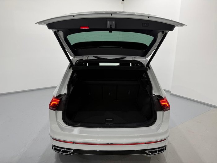 2024 Volkswagen Tiguan 162TSI R-Line