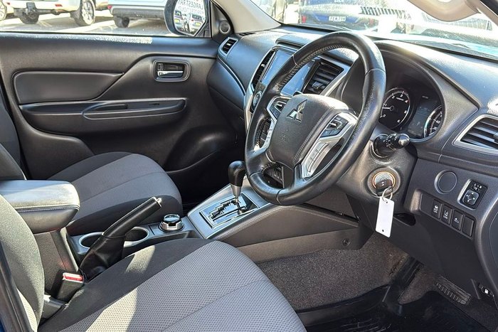 2020 Mitsubishi Triton GLX-R
