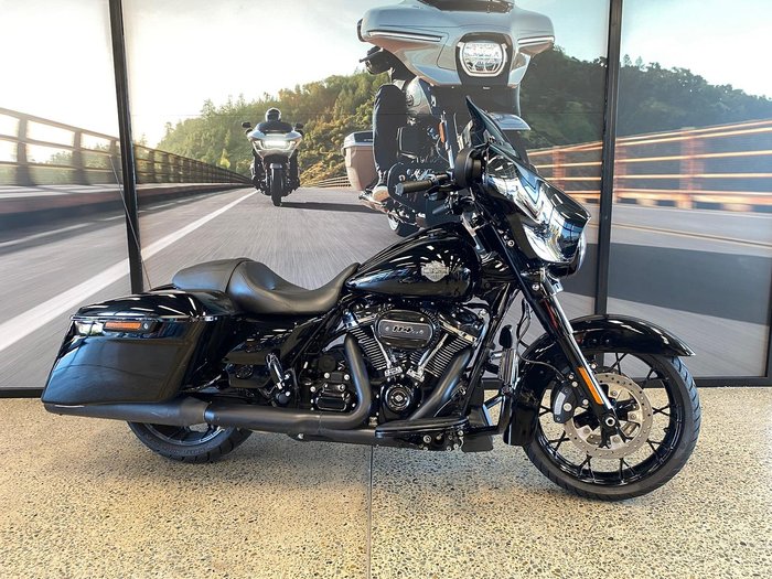 2023 Harley-Davidson Street Glide Special 114 (FLHXS)