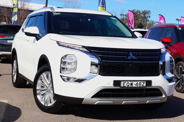 2021 Mitsubishi Outlander LS
