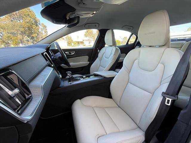 2019 Volvo S60 T5 Inscription