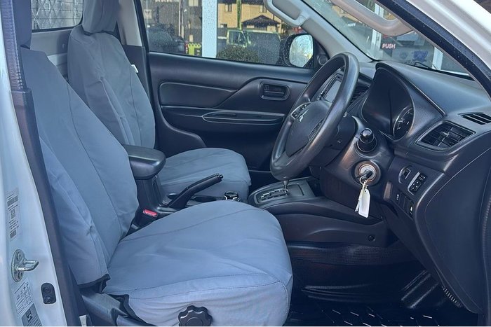2019 Mitsubishi Triton GLX