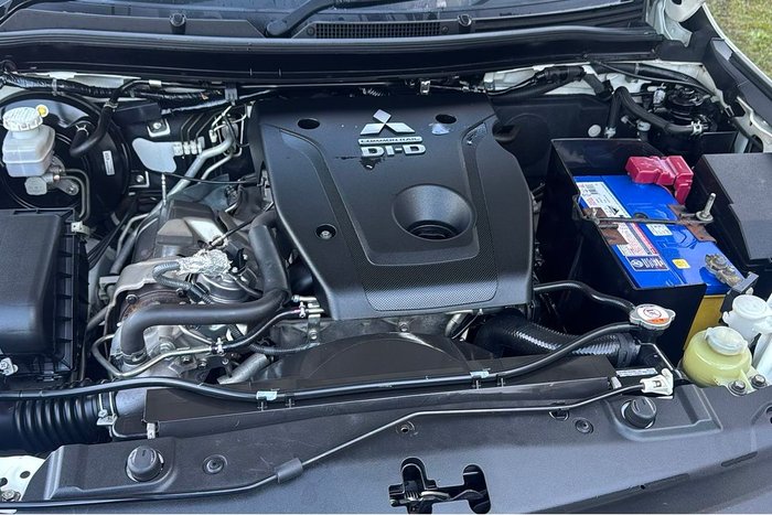2019 Mitsubishi Triton GLX