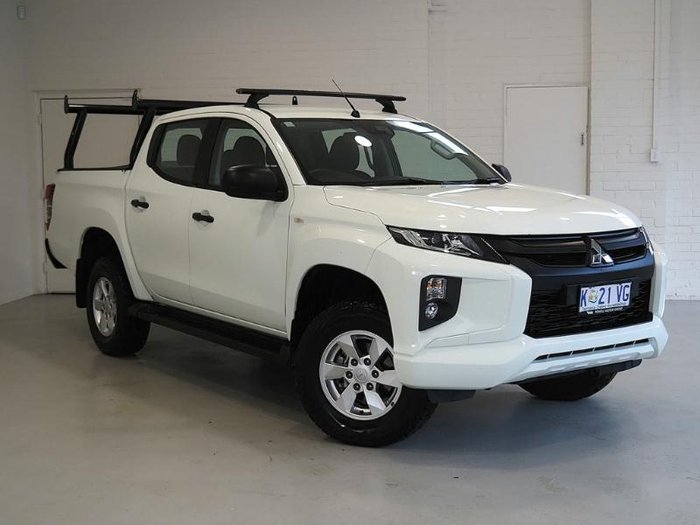 2022 Mitsubishi Triton GLX+