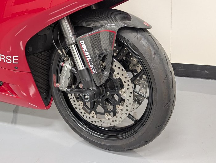 2021 Ducati Panigale V2 Panigale Red