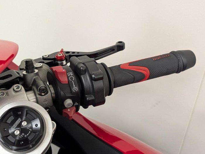 2021 Ducati Panigale V2 Panigale Red
