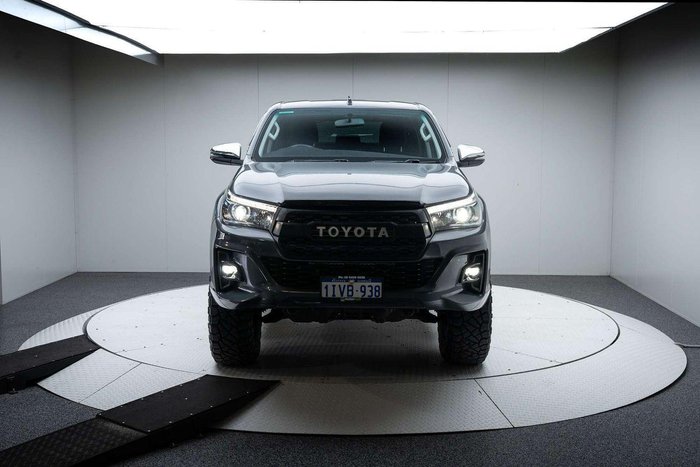2018 Toyota Hilux SR5