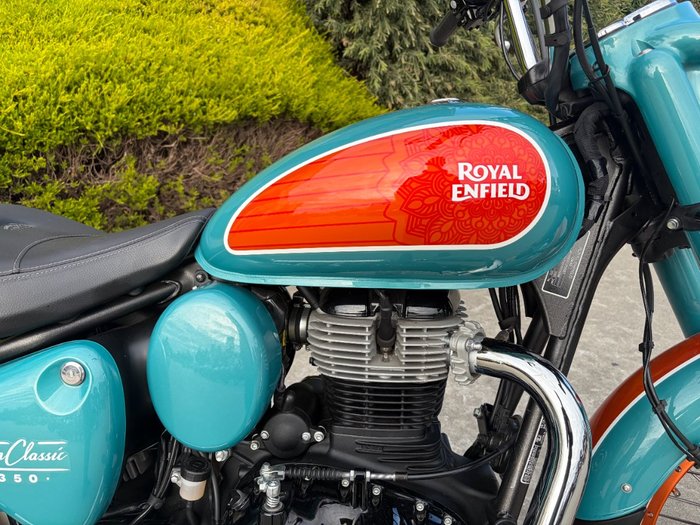 2025 Royal Enfield GOAN 350 Green