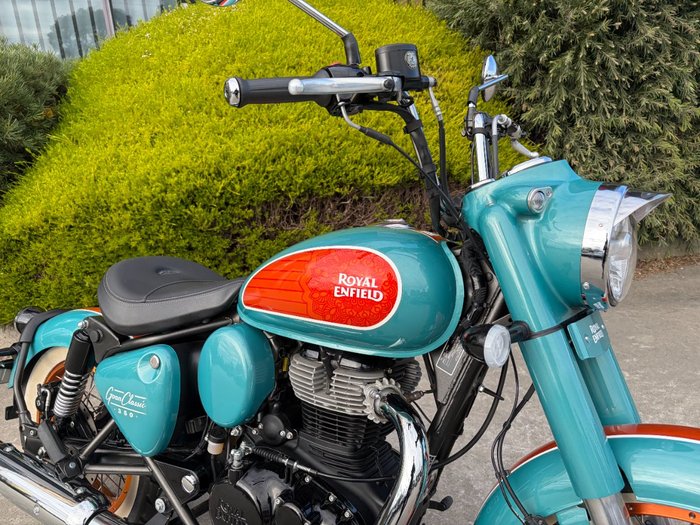 2025 Royal Enfield GOAN 350 Green