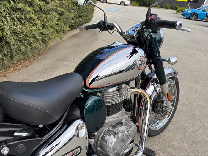 2024 Royal Enfield CLASSIC 350 CHROME Green