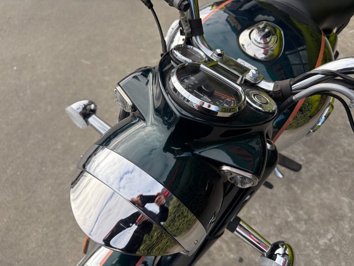 2024 Royal Enfield CLASSIC 350 CHROME Green
