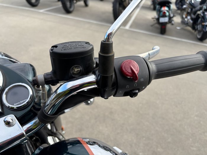 2024 Royal Enfield CLASSIC 350 CHROME Green