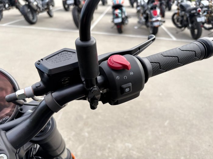 2026 Royal Enfield Guerrilla 450 BLACK