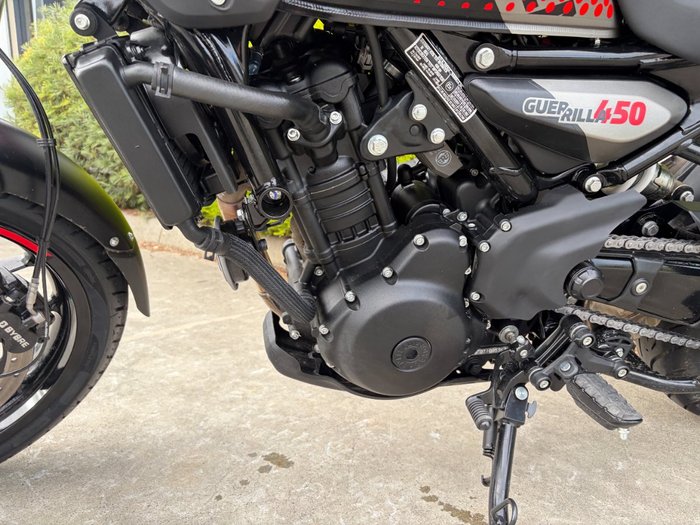 2026 Royal Enfield Guerrilla 450 BLACK