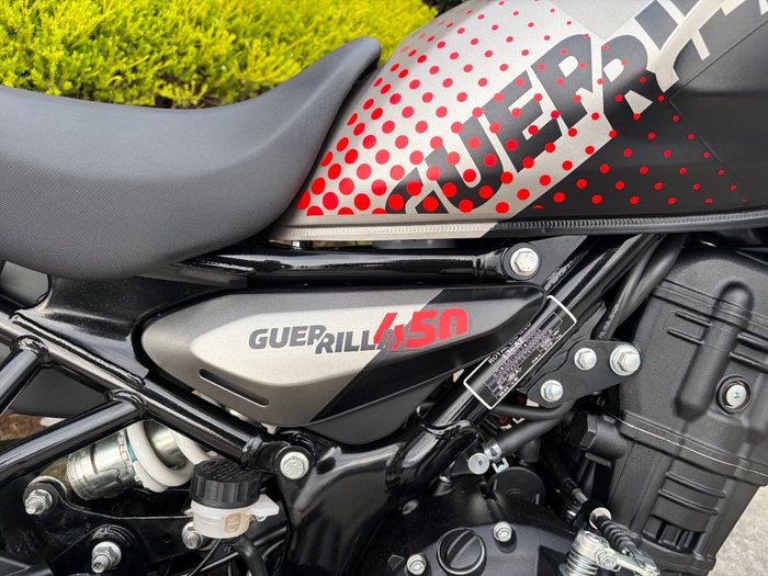 2026 Royal Enfield Guerrilla 450 BLACK