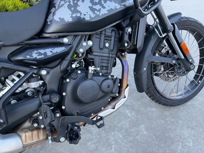 2025 Royal Enfield HIMALAYAN 450 BLACK
