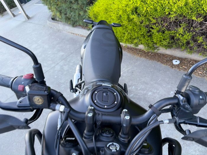 2025 Royal Enfield HIMALAYAN 450 BLACK