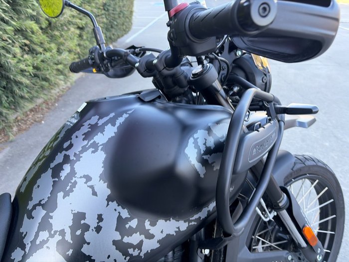2025 Royal Enfield HIMALAYAN 450 BLACK