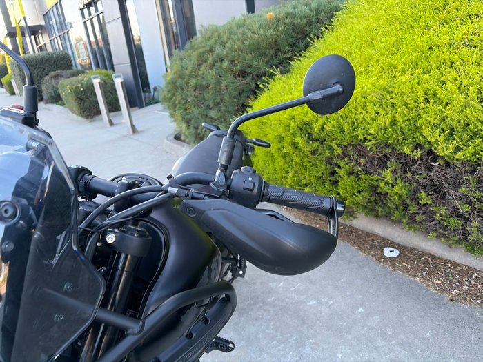 2025 Royal Enfield HIMALAYAN 450 BLACK