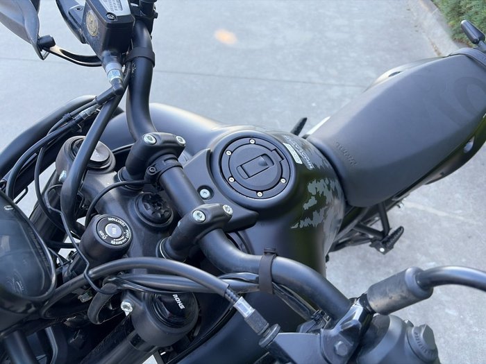 2025 Royal Enfield HIMALAYAN 450 BLACK