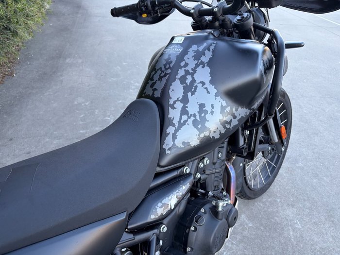 2025 Royal Enfield HIMALAYAN 450 BLACK