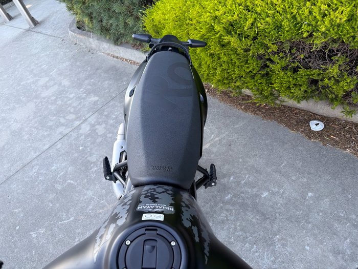 2025 Royal Enfield HIMALAYAN 450 BLACK