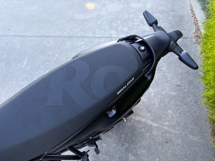 2025 Royal Enfield HIMALAYAN 450 BLACK
