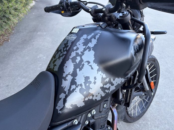 2025 Royal Enfield HIMALAYAN 450 BLACK