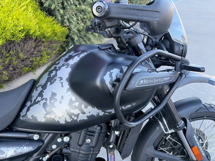 2025 Royal Enfield HIMALAYAN 450 BLACK