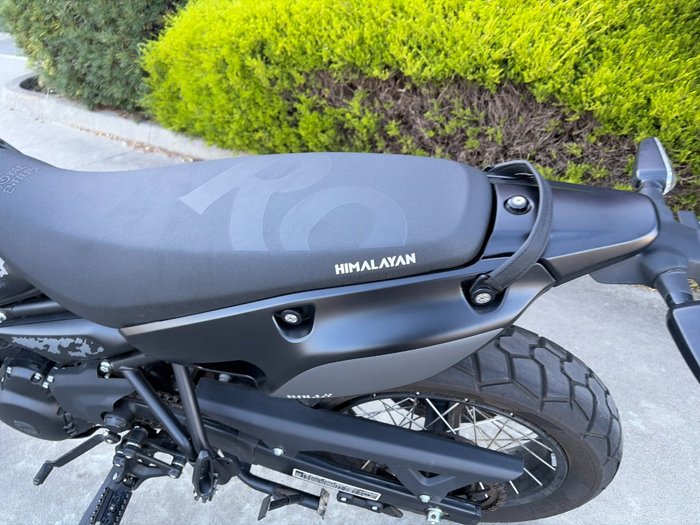 2025 Royal Enfield HIMALAYAN 450 BLACK