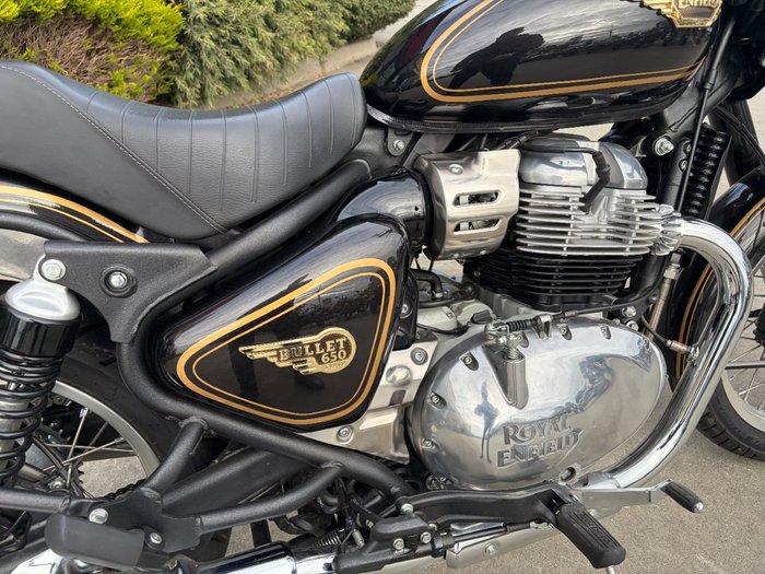 2026 Royal Enfield BULLET 650 Black