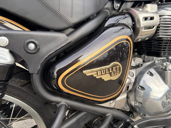2026 Royal Enfield BULLET 650 Black