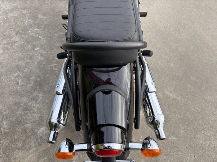 2026 Royal Enfield BULLET 650 Black