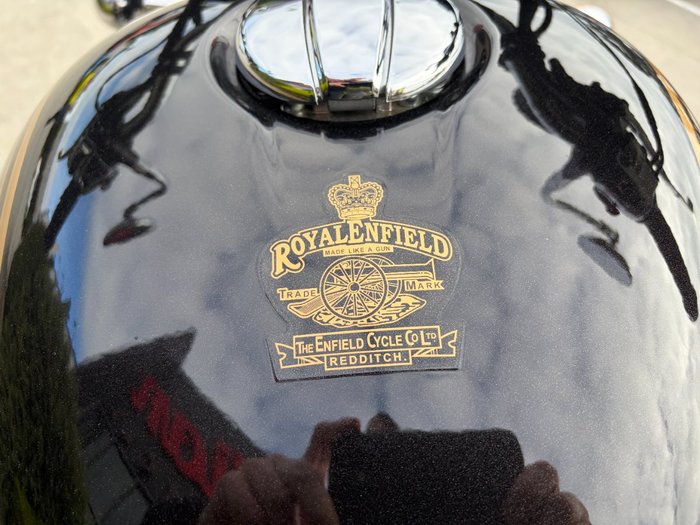 2026 Royal Enfield BULLET 650 Black