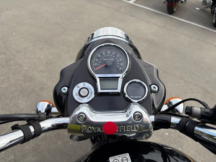 2026 Royal Enfield BULLET 650 Black