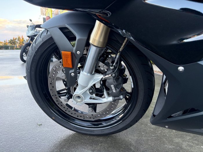 2024 BMW Motorrad S 1000 RR Black