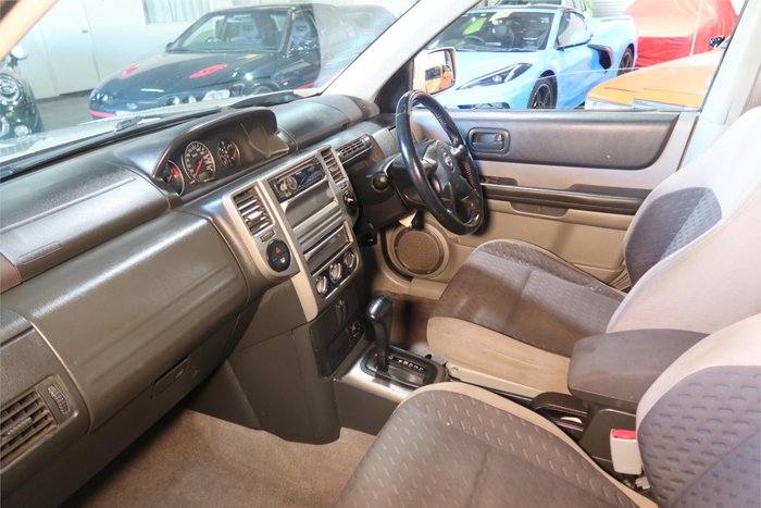 2004 Nissan X-TRAIL ST