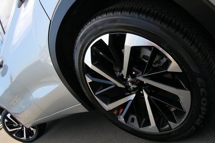 2022 Mitsubishi Outlander Exceed