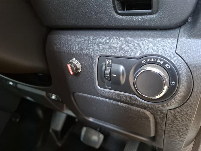 2019 Holden Colorado LS