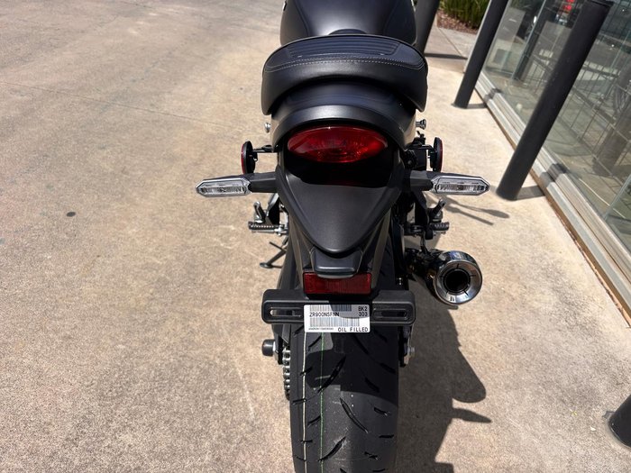 2026 Kawasaki Z900RS (Z900C) Z Grey