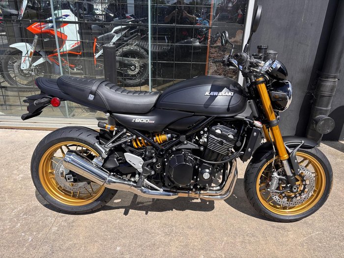 2026 Kawasaki Z900RS (Z900C) Z Grey