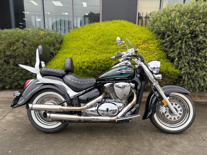 2017 Suzuki VL800 (BOULEVARD C50) BLACK