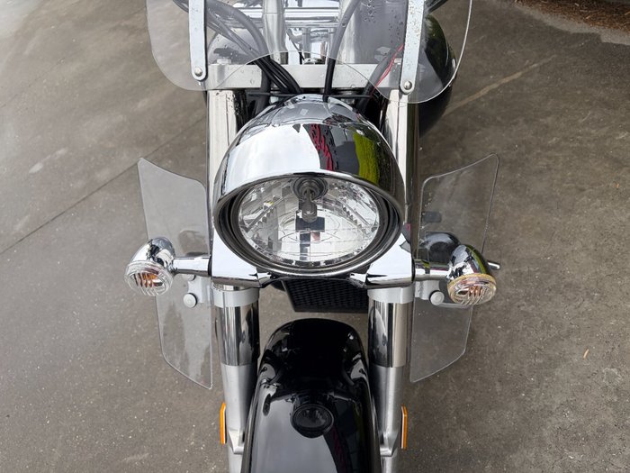 2017 Suzuki VL800 (BOULEVARD C50) BLACK