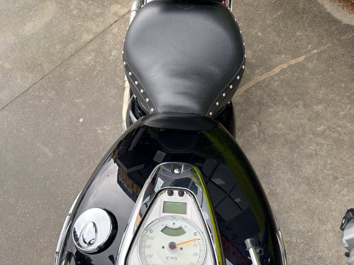 2017 Suzuki VL800 (BOULEVARD C50) BLACK